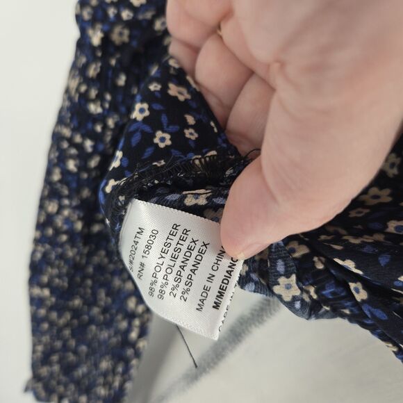 Love Tree Floral Tie Front Crop top Medium - Picture 4 of 7